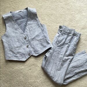 Marks and Spencer 2 piece gray check suit set vest and pants Boys Size 5-6